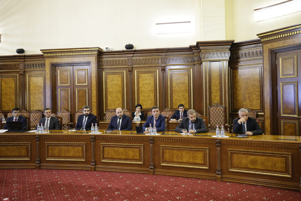 Հարկային «էվոլյուցիա» առանց տնտեսական քաղաքականության․ փակուղային ուղ