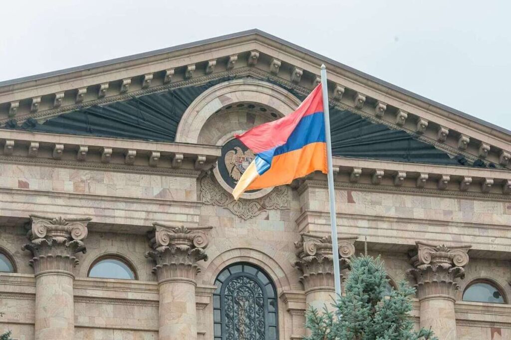 Չորրորդ հանրապետության հռչակումը լուրջ բացասական հետևանքներ է ունենալու