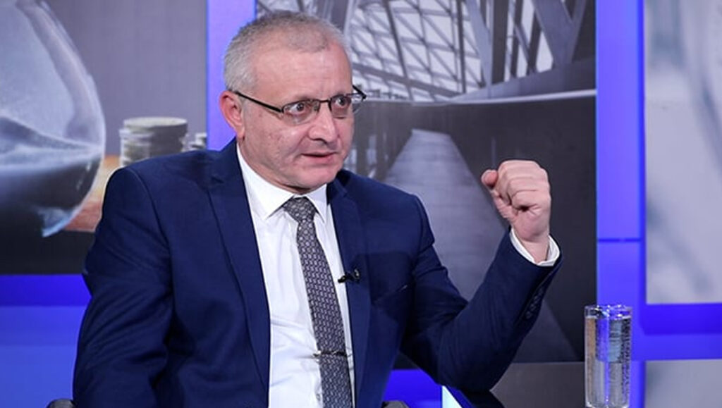 Երբ հին աշխարհակարգը փլվում է, փոքր պետությունները կորցնում են մանևրի ազատությունը