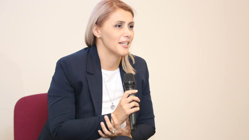 Մենք ապրում ենք մի մարդու ձեռքը խաղալիք դարձած երկրում