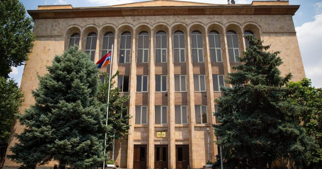 Հայաստանում իշխանության համար պայքարը տեղեփոխվում է նոր փուլ
